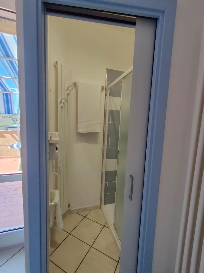B&B Le Tre Palme Анкона Екстер'єр фото